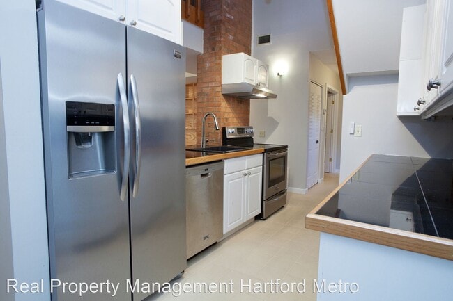 Building Photo - 2 br, 2.5 bath House - 6 Partridge Ct