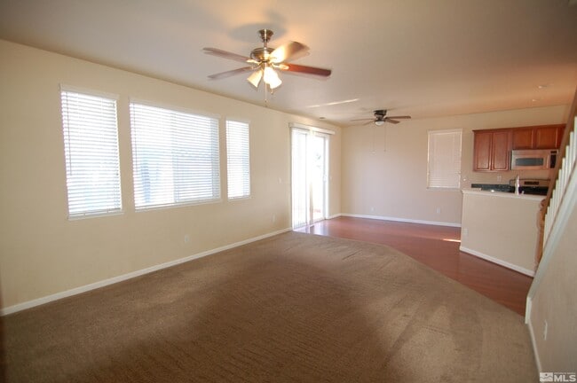 Building Photo - 2446 Burtin Dr