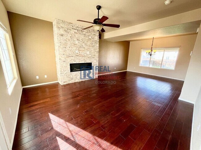 Building Photo - 10276 Deer Meadow Cir