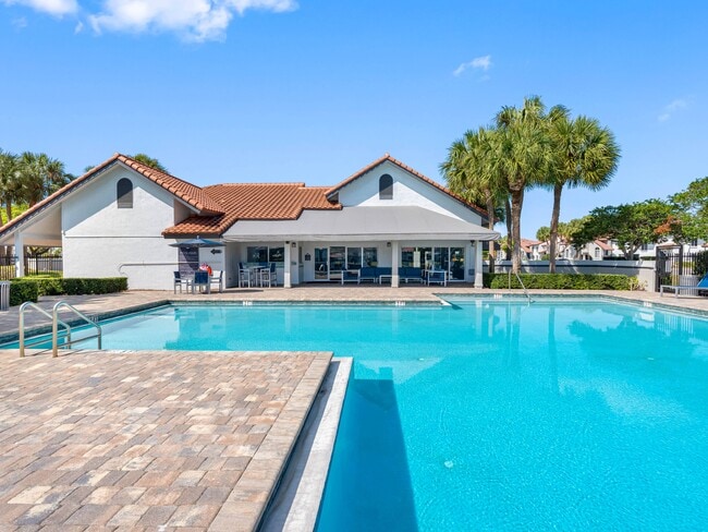 Building Photo - Boca Arbor Club Apartments
