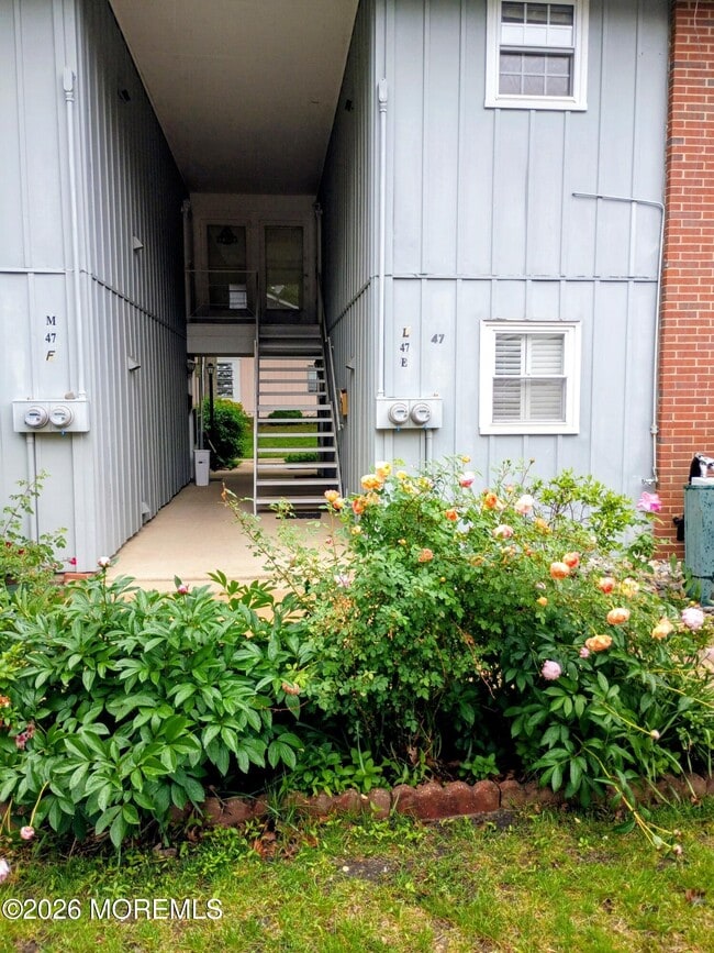 Building Photo - 47L Cambridge Ct