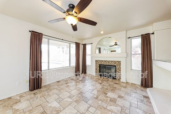 Building Photo - 17416 N 13th St