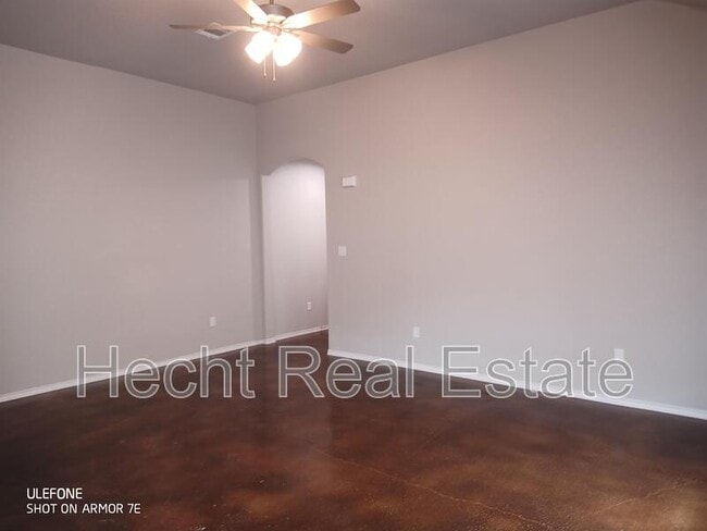 Building Photo - 1519 Lucille St