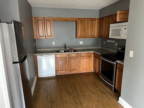 Building Photo - 2621 Vonoa Dr