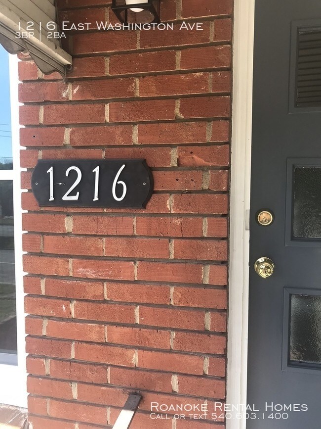 Foto del edificio - 1216 E Washington Ave