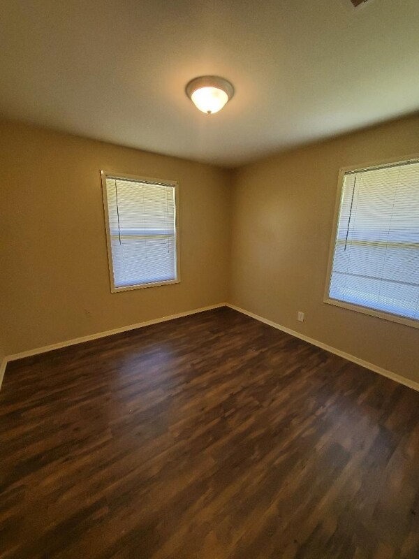 Foto del edificio - 154 Country Club Cir