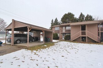 Building Photo - 1576 W Sandalwood Dr