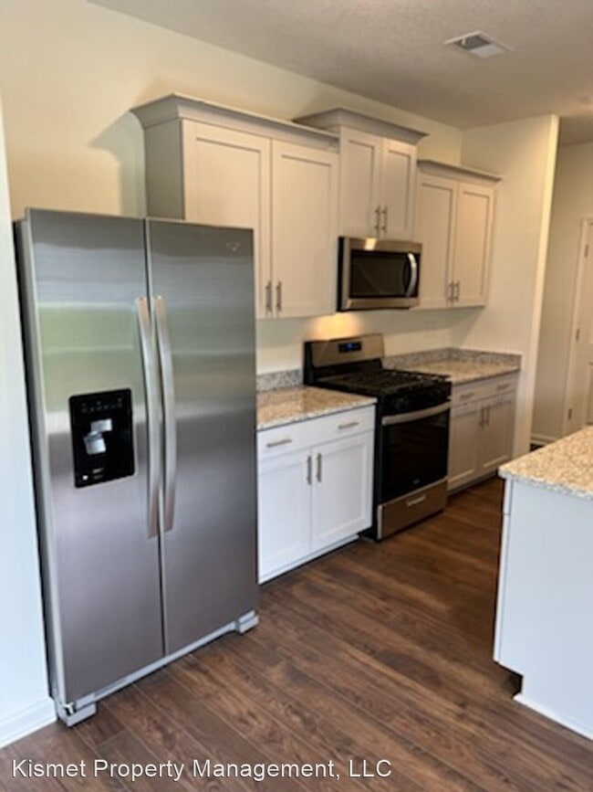 Building Photo - 4 br, 2.5 bath House - 95 Sandy Cove