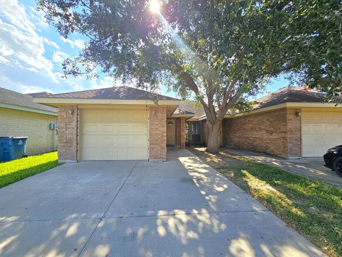 Primary Photo - 22954 Monte Alto Ct