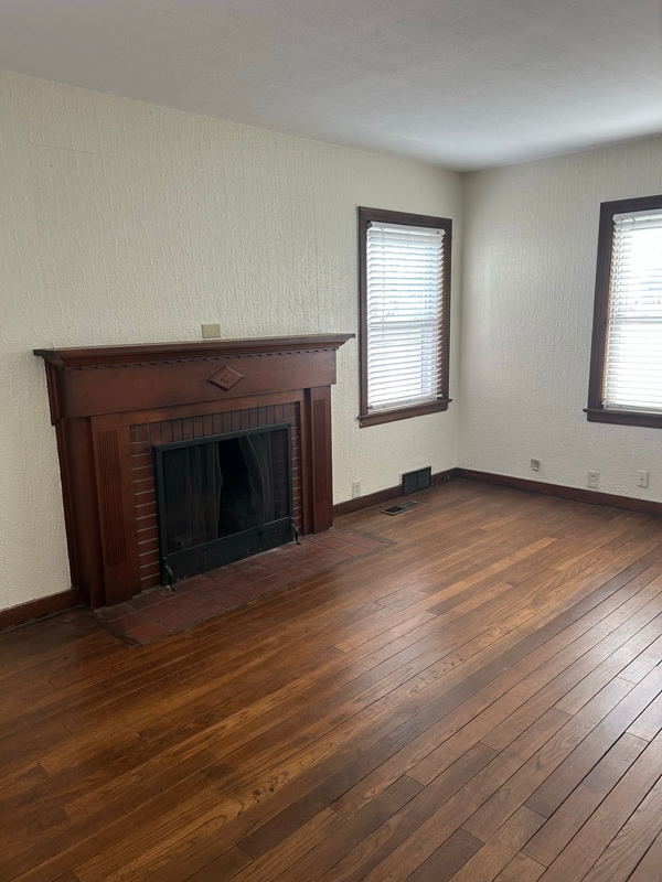 Building Photo - 2999 E High St