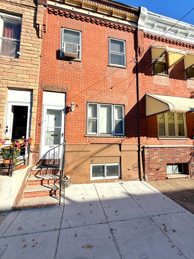 Foto del edificio - 2635 S Bouvier St