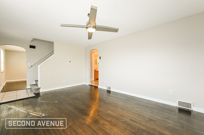 Foto del edificio - 12341 Maple Ln