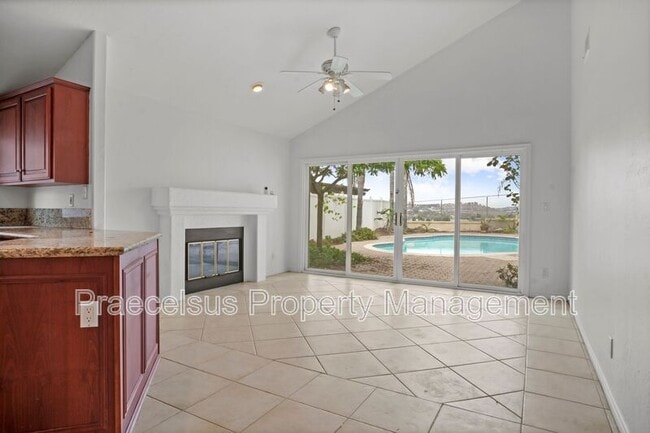 Building Photo - 5364 Dressage Dr