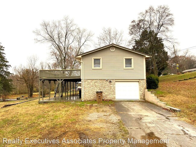 Foto del edificio - 3 br, 2.5 bath House - 3900 Deerfield Road