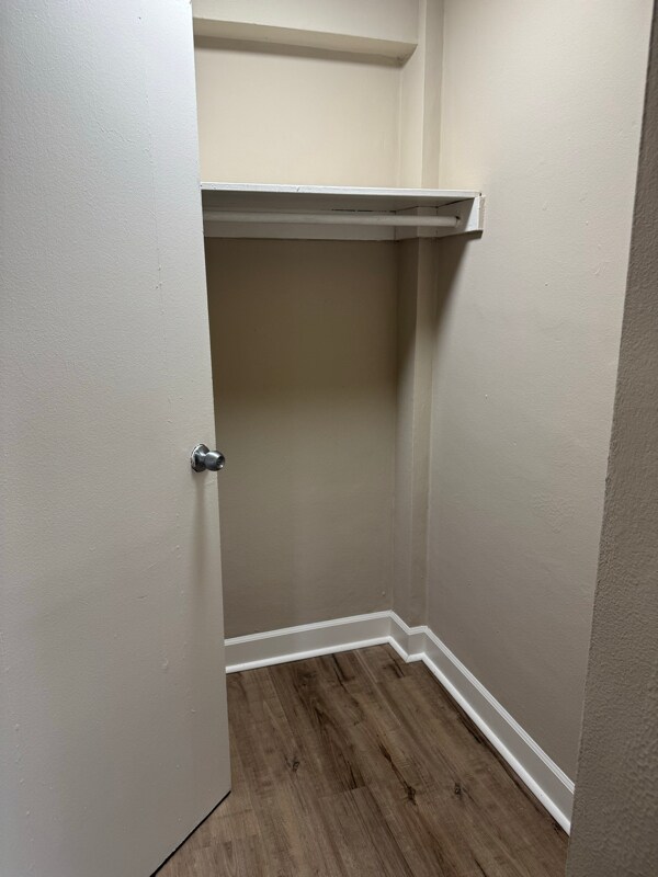 Foto del edificio - 1653 N Prospect Ave