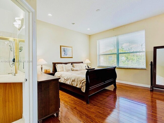 Foto del edificio - 4910 SW 163rd Ave