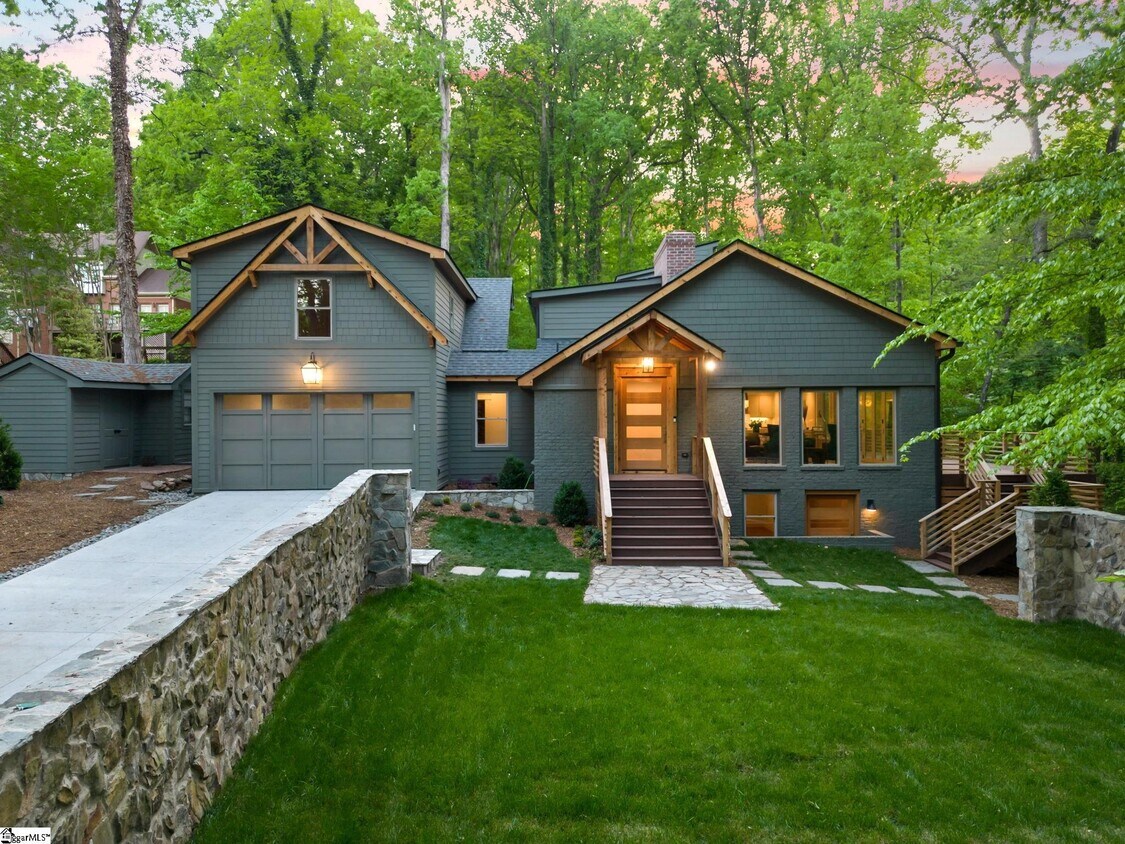 Primary Photo - 16 Brookside Way