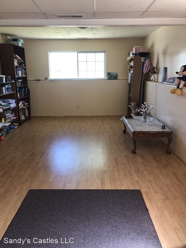 Building Photo - 3 br, 2 bath House - 206 Rolling Hills Drive