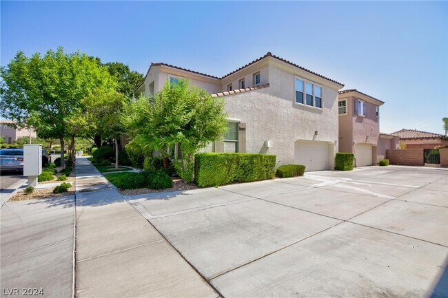Building Photo - 2150 Cast Pebble Dr
