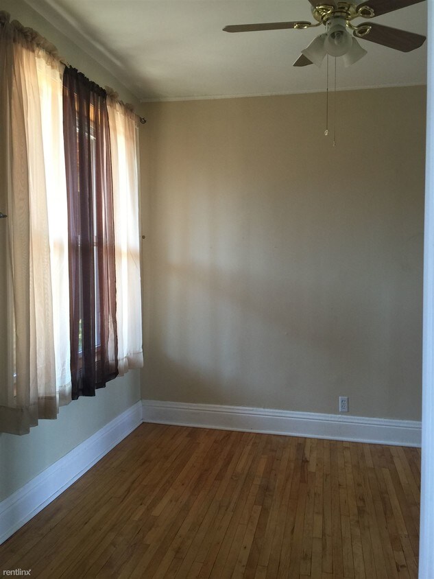 2 br, 1 bath - 2251 S California Ave - 2 br, 1 bath  - 2251 S California Ave