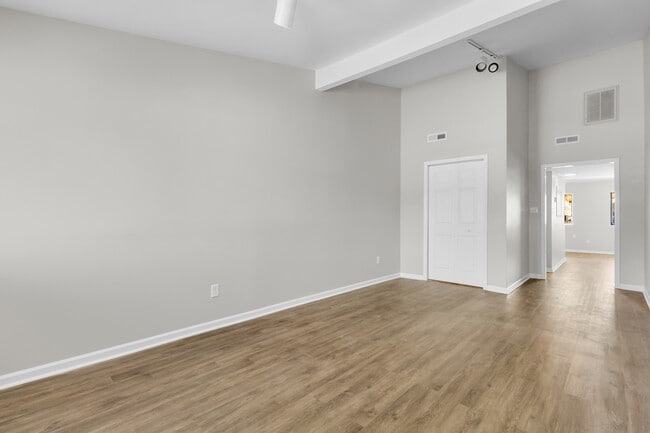 Foto del edificio - 18 Harbour Walk Townhouses