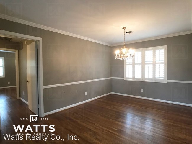 Building Photo - 3748 Country Club Dr S