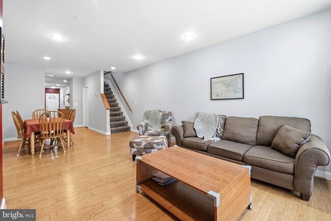 Foto del edificio - 2040 Orleans St