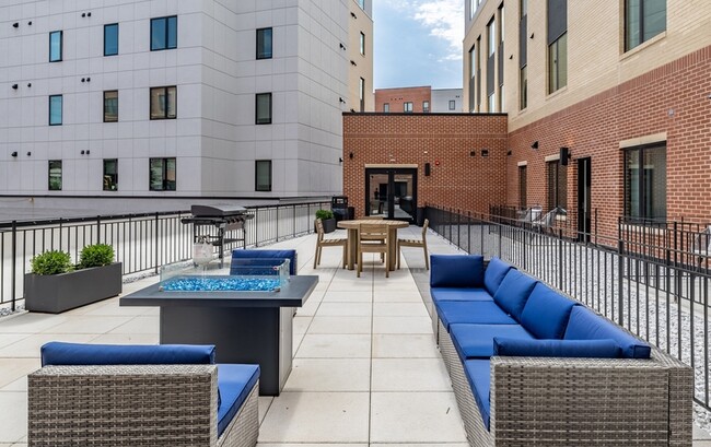 Foto del edificio - 72 S Essex Ave