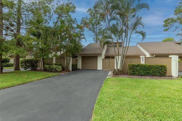 Primary Photo - 253 Wood Dale Dr