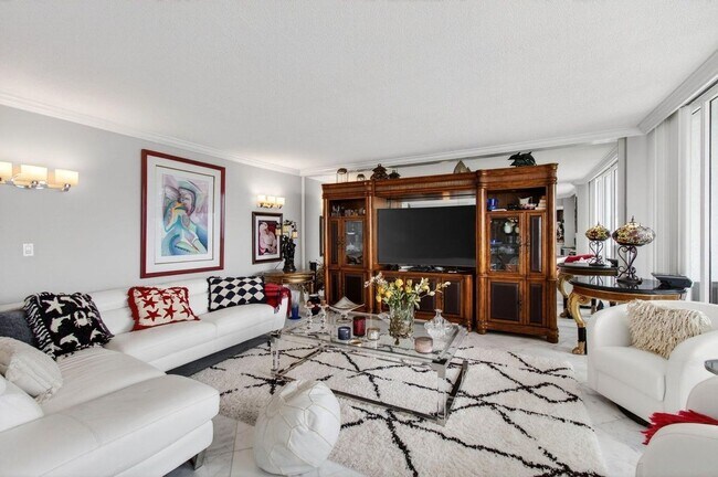 Foto del edificio - 1200 S Ocean Blvd