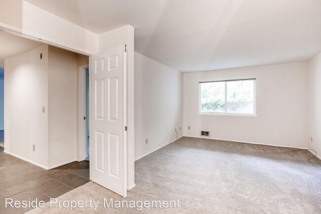Building Photo - 2 br, 2 bath House - 2740 76th AVE SE #106