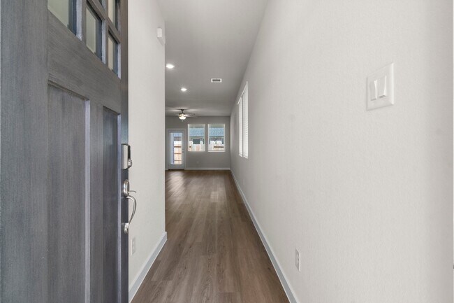 Foto del edificio - 9419 Herons Preserve