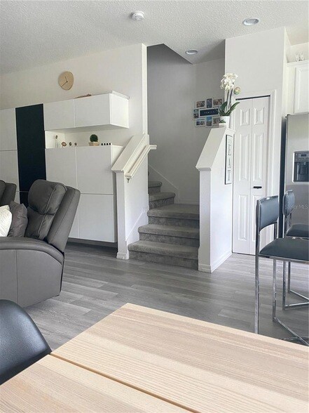 Foto del edificio - 2469 Sedge Grass Wy