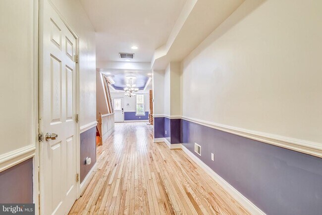 Foto del edificio - 1619 S Hanover St