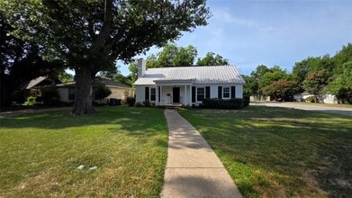 Building Photo - 3741 Hilltop Rd