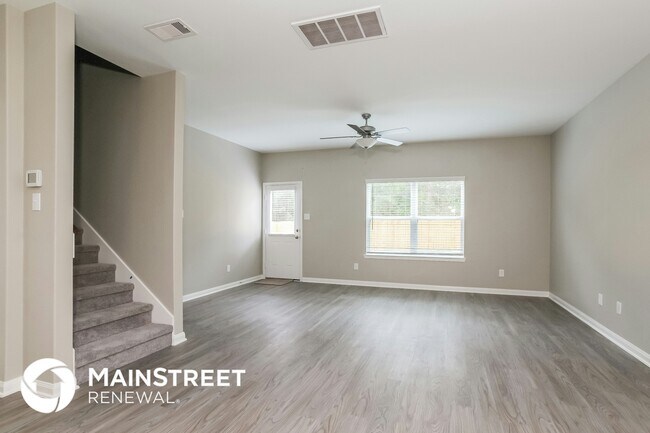 Building Photo - 27068 Leonardo Dr
