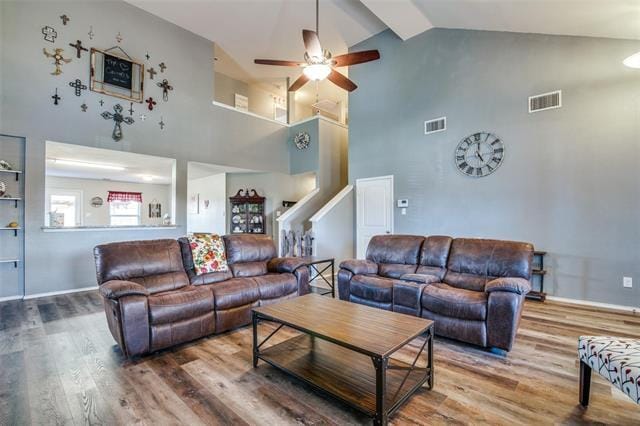 Building Photo - 414 Plum Dr