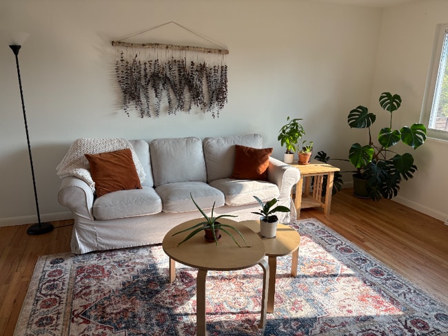 Building Photo - 925 Wolff St