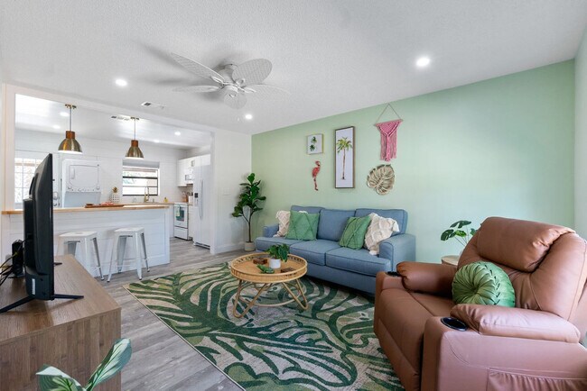 Foto del edificio - 103 A St