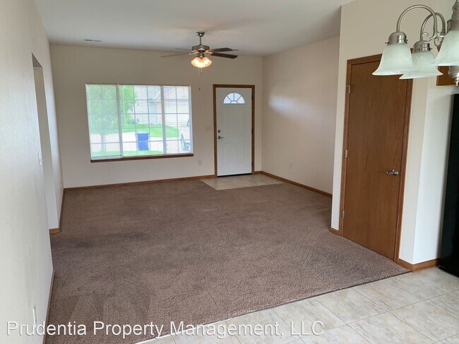 Foto del edificio - 2 br, 1 bath House - 10836 Clubview Road