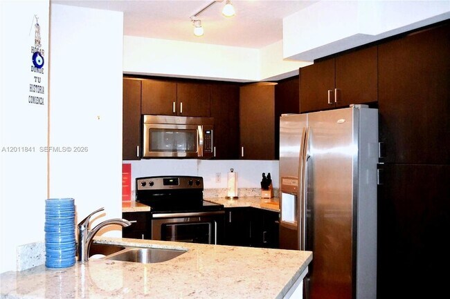 Foto del edificio - 1830 Radius Dr
