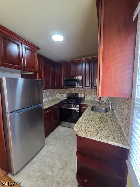 Building Photo - 5 Bay Ave