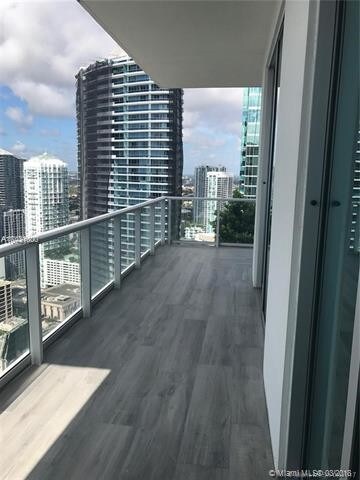 Building Photo - 300 S Biscayne Blvd