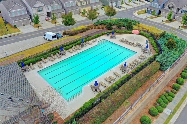 Building Photo - 3385 Castleberry Village Cir