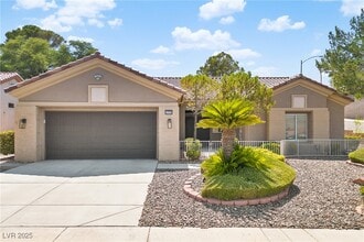 Building Photo - 10709 Hunters Woods Pl