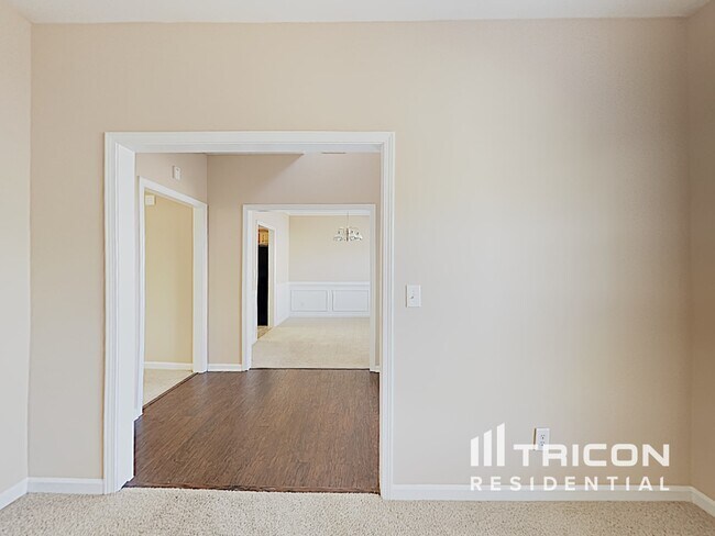 Foto del edificio - 1061 Wallace Hill Ridge SE
