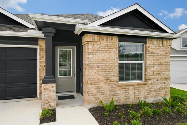 Foto del edificio - 2108 Golden Grain Ln