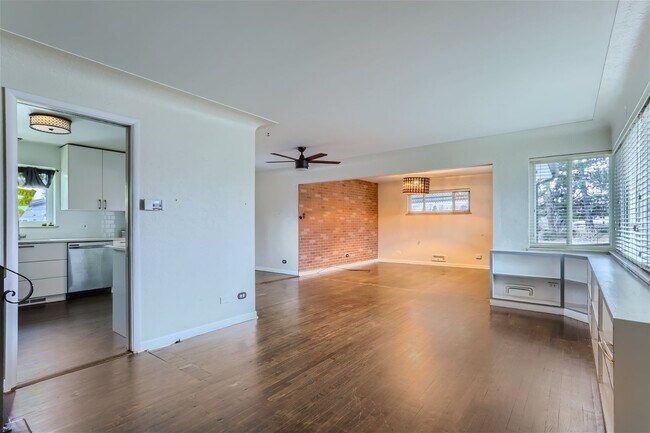 Building Photo - 2090 S Wolff St