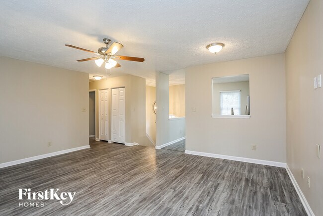 Foto del edificio - 3610 Rawdon Dr