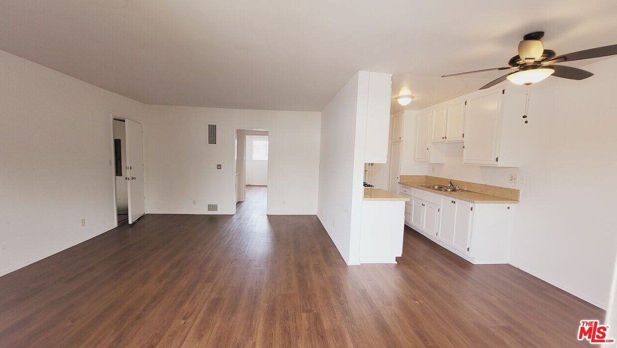 Foto principal - 818 7th St